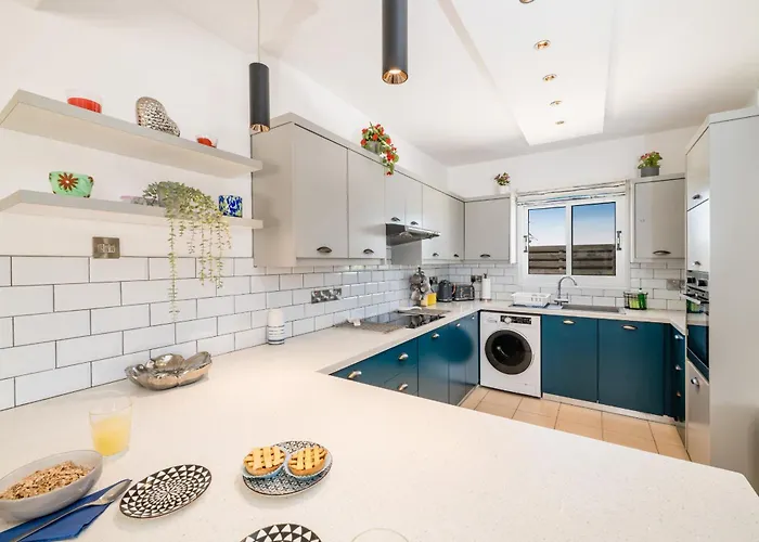 Sunrise Ayia Thekla ヴィラ アヤナパ